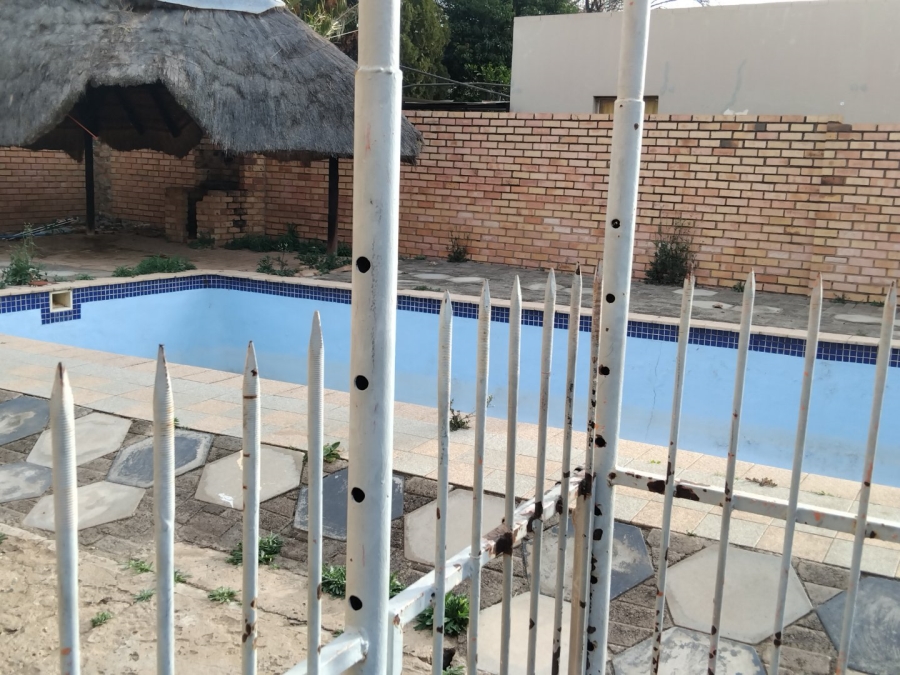 4 Bedroom Property for Sale in Davanna North West